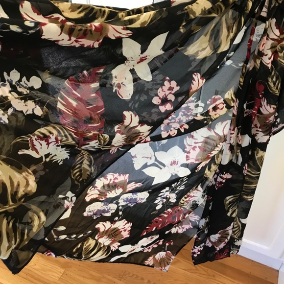 WALTER BAKER Kimono Cardigan Caftan Tulum Black Floral Tropical One Size Large - Picture 8 of 16